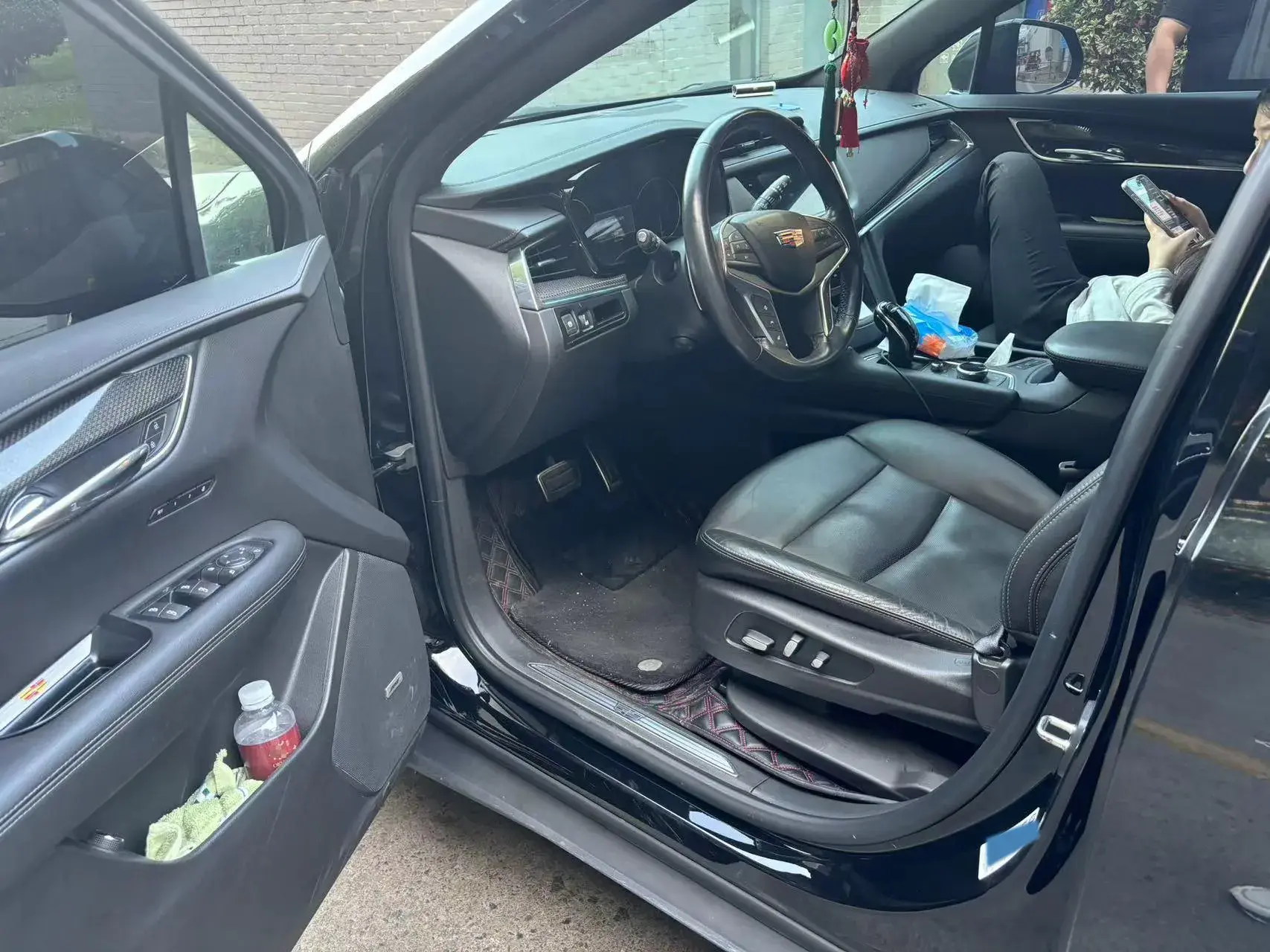 2023 CADILLAC XT5 thumbnail 3