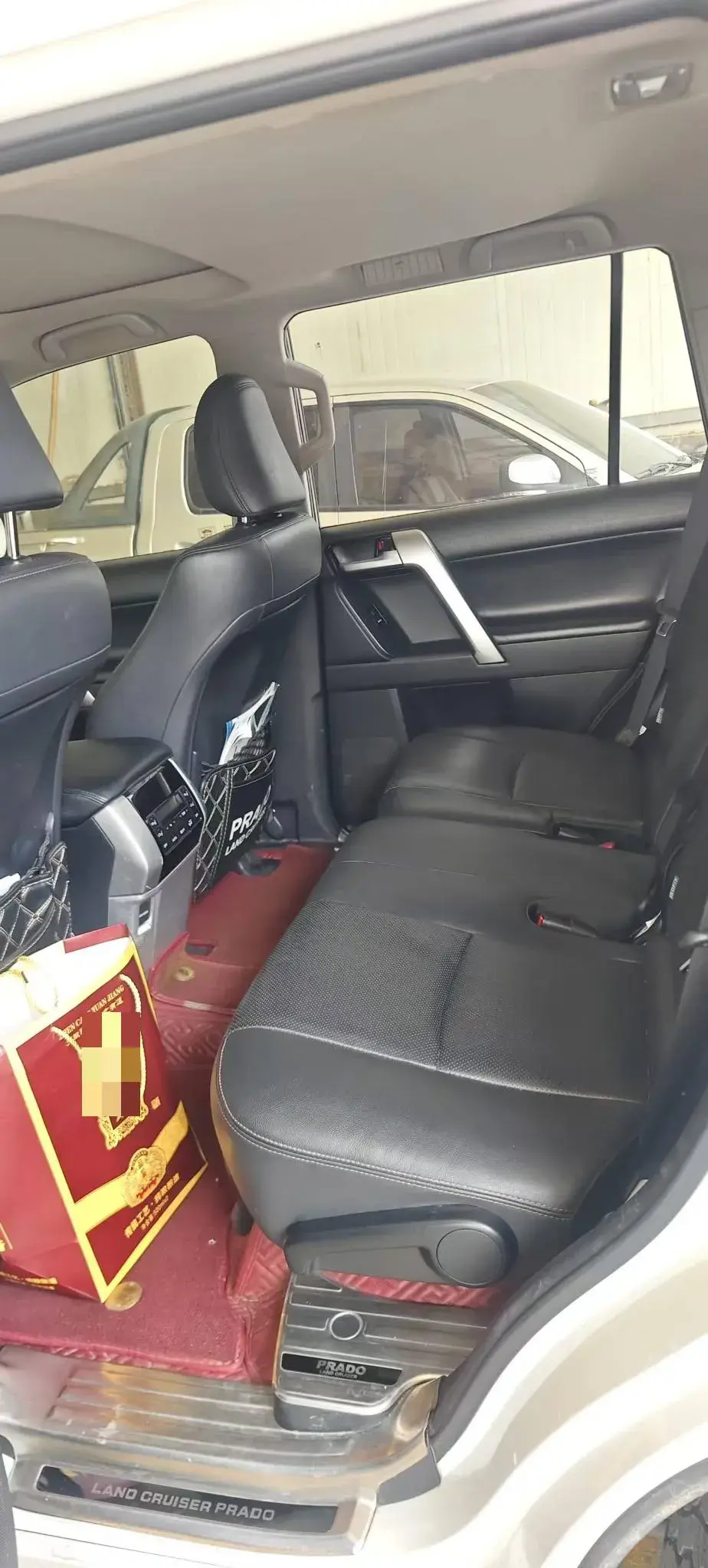 2019 TOYOTA LAND thumbnail 4