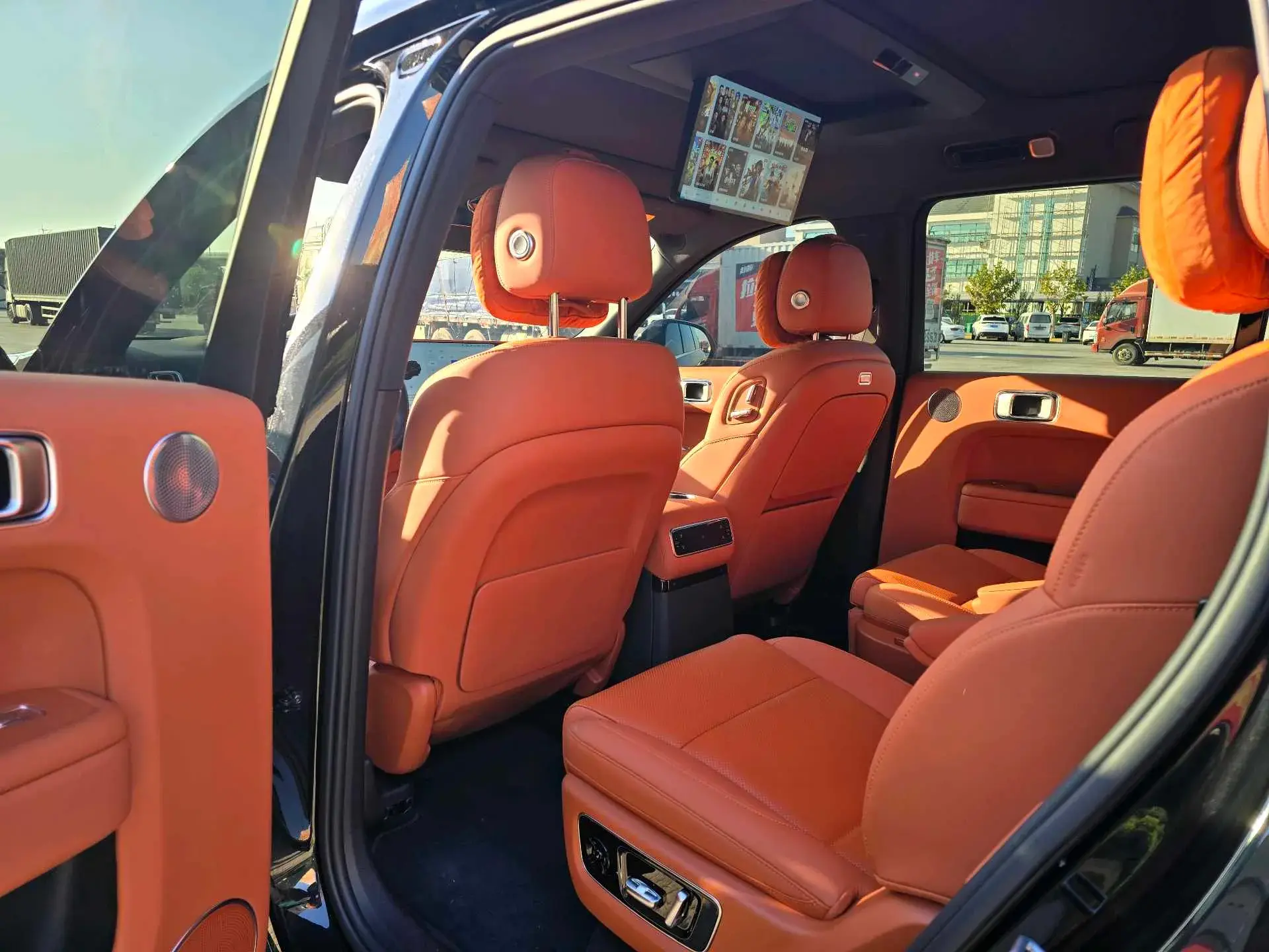 2024 LI L9 thumbnail 4