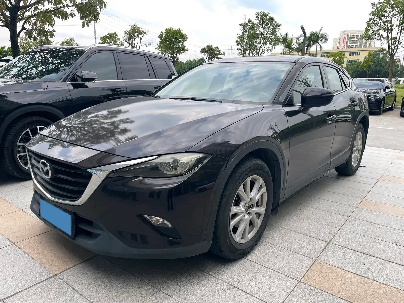 2018 MAZDA CX-4 view 1
