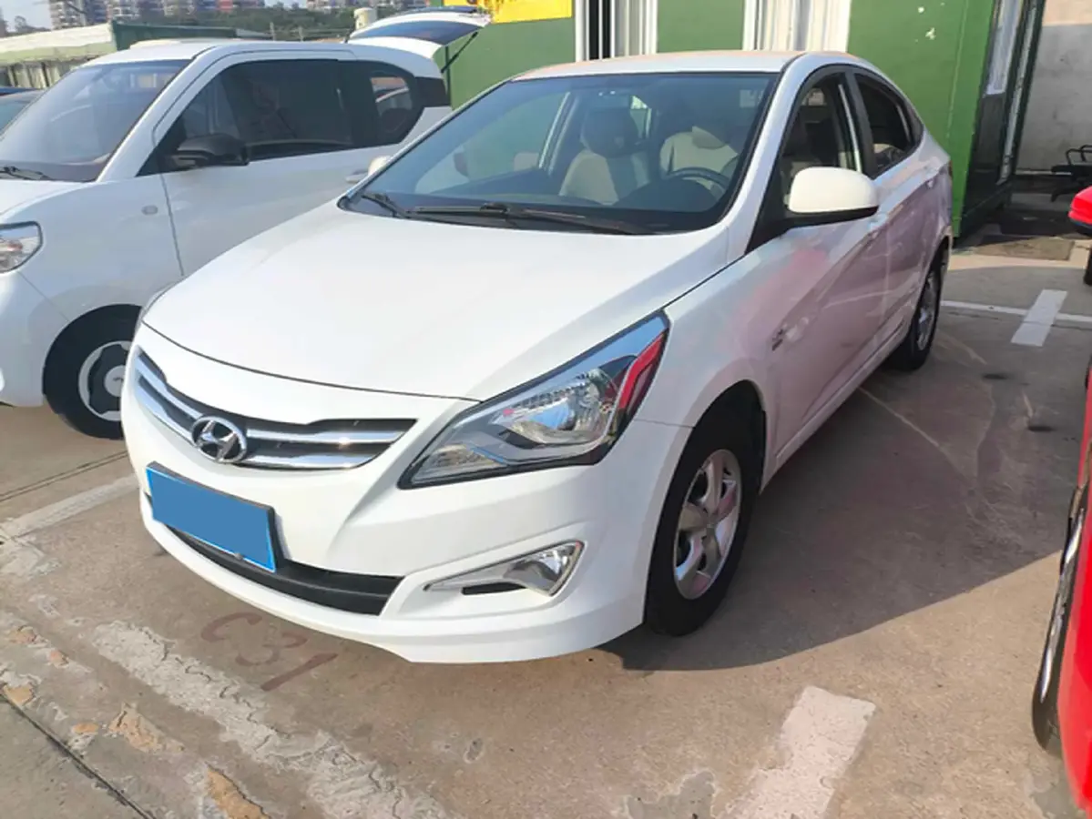 2016 Hyundai Reina 1.4L 107HP L4 4AT