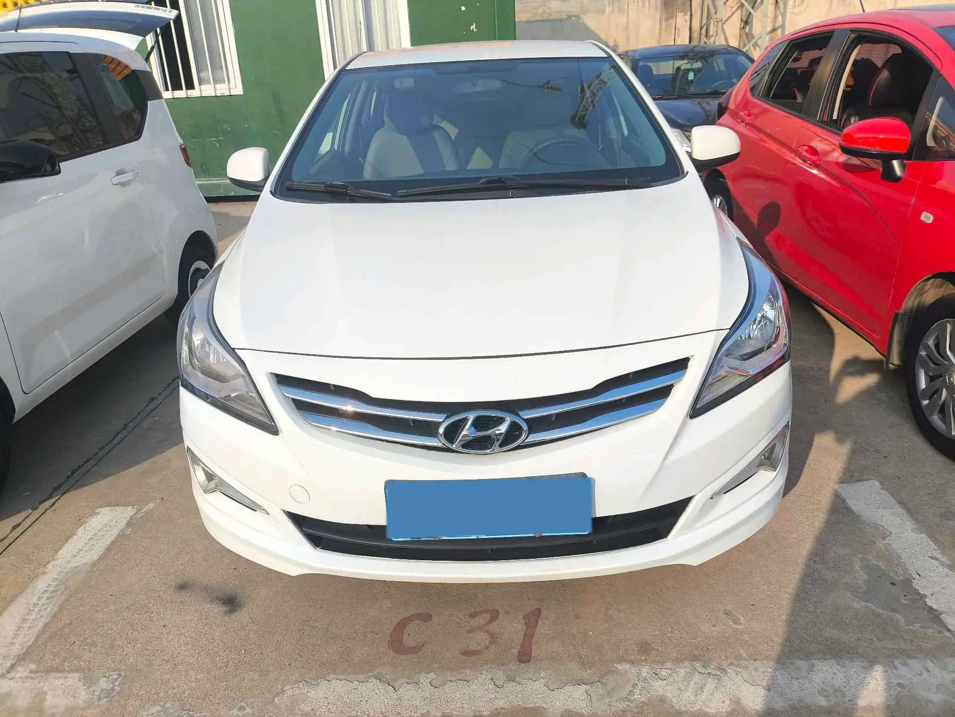 2016 HYUNDAI REINA thumbnail 2