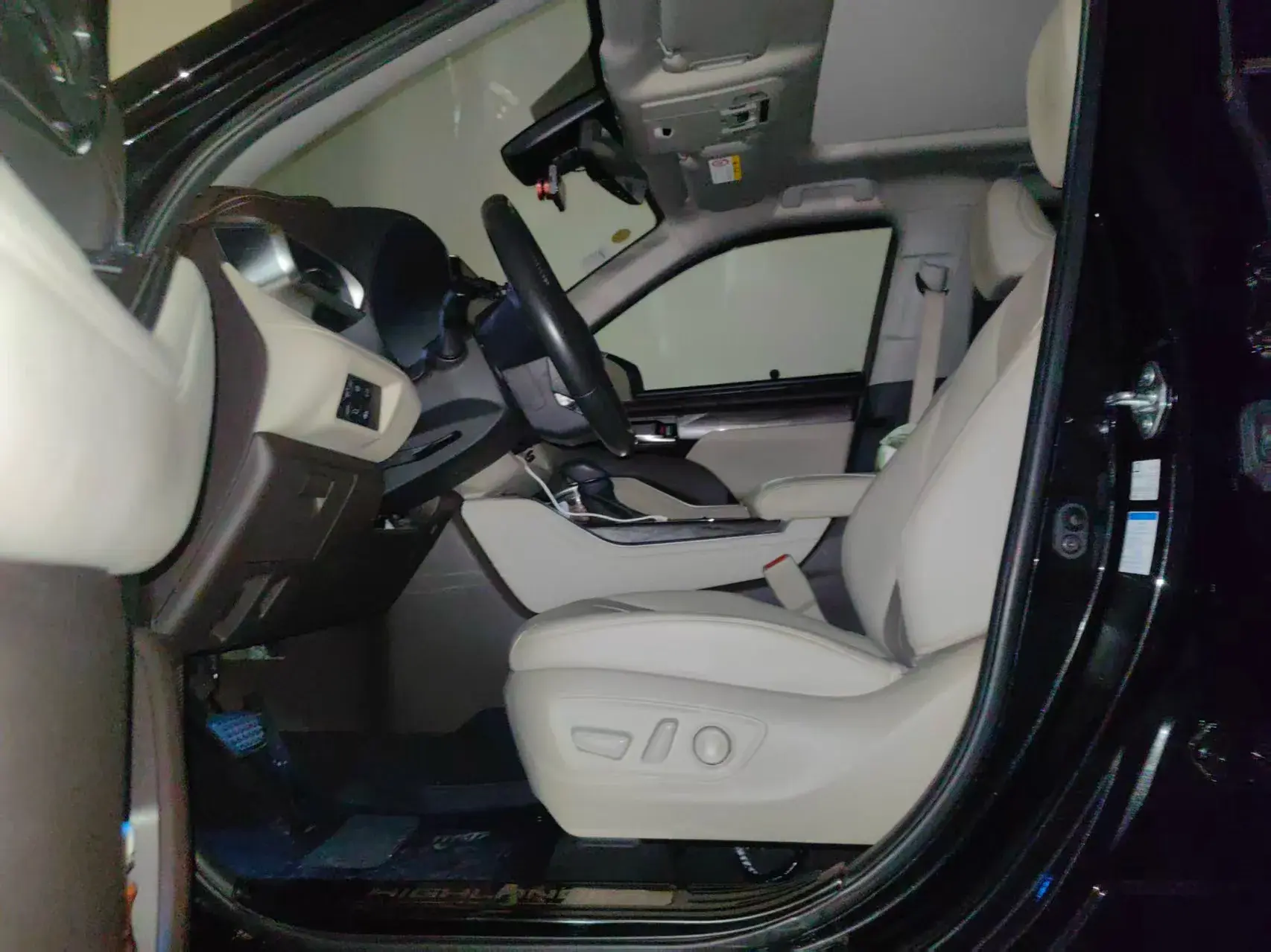 2022 TOYOTA HIGHLANDER thumbnail 2