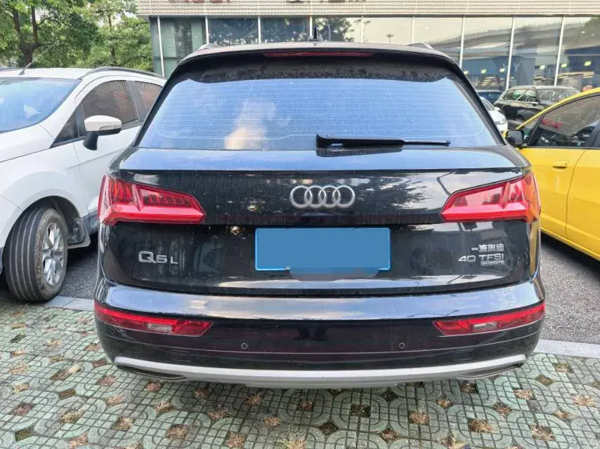 2020 AUDI Q5L thumbnail 4