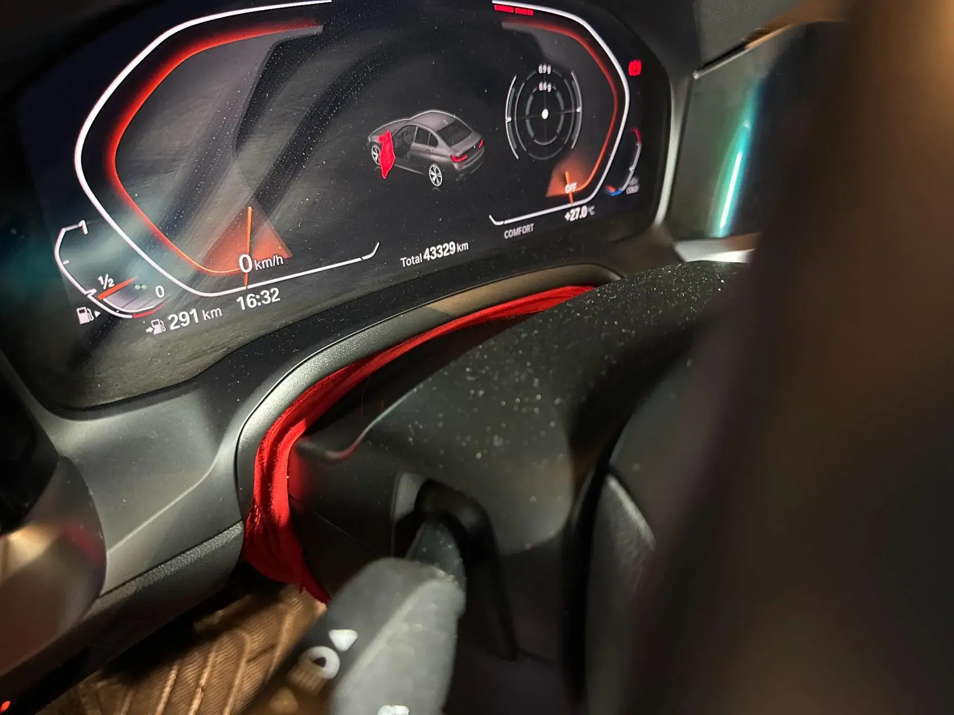 2022 BMW 3 thumbnail 3