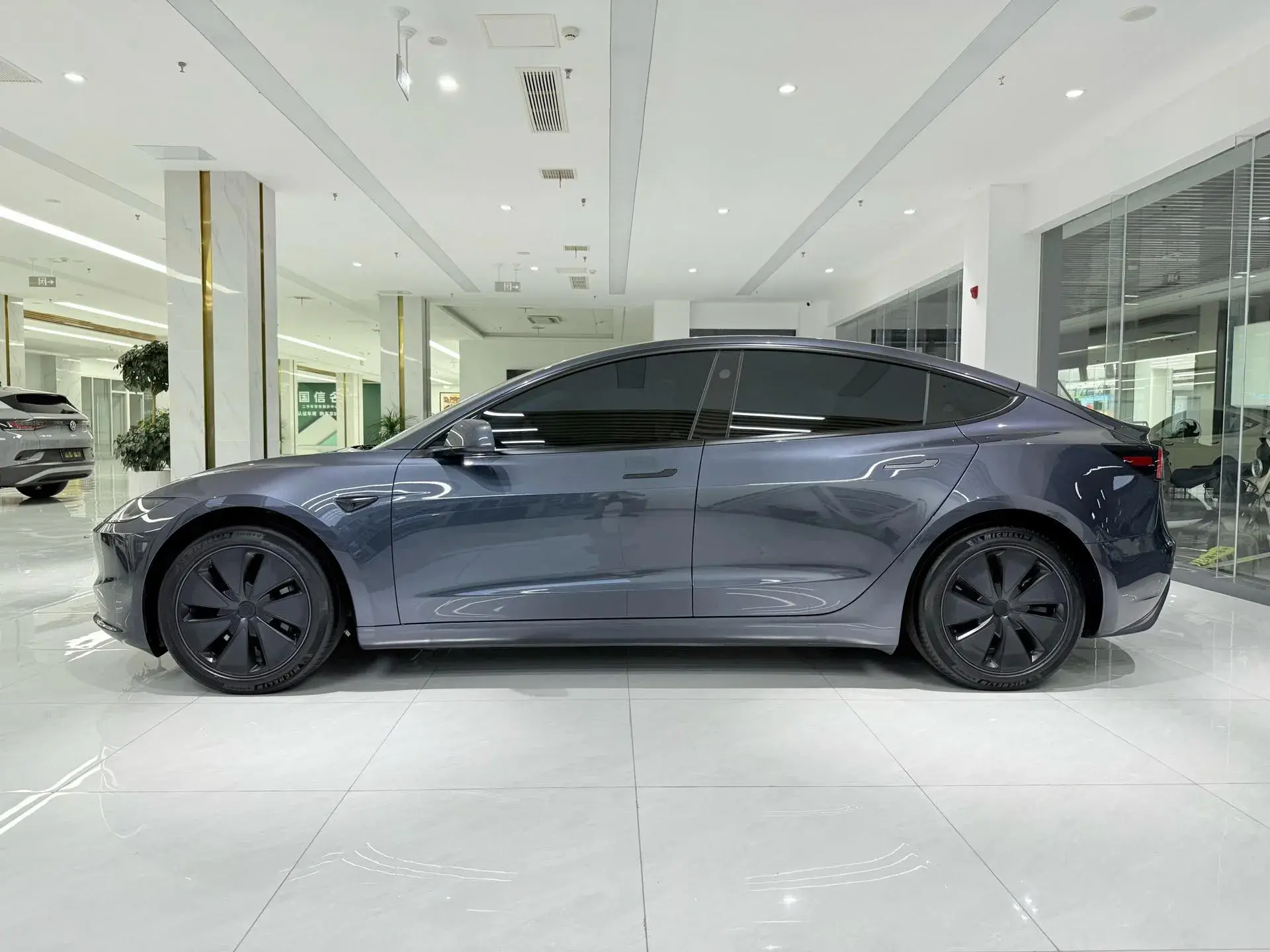 2023 TESLA MODEL thumbnail 2