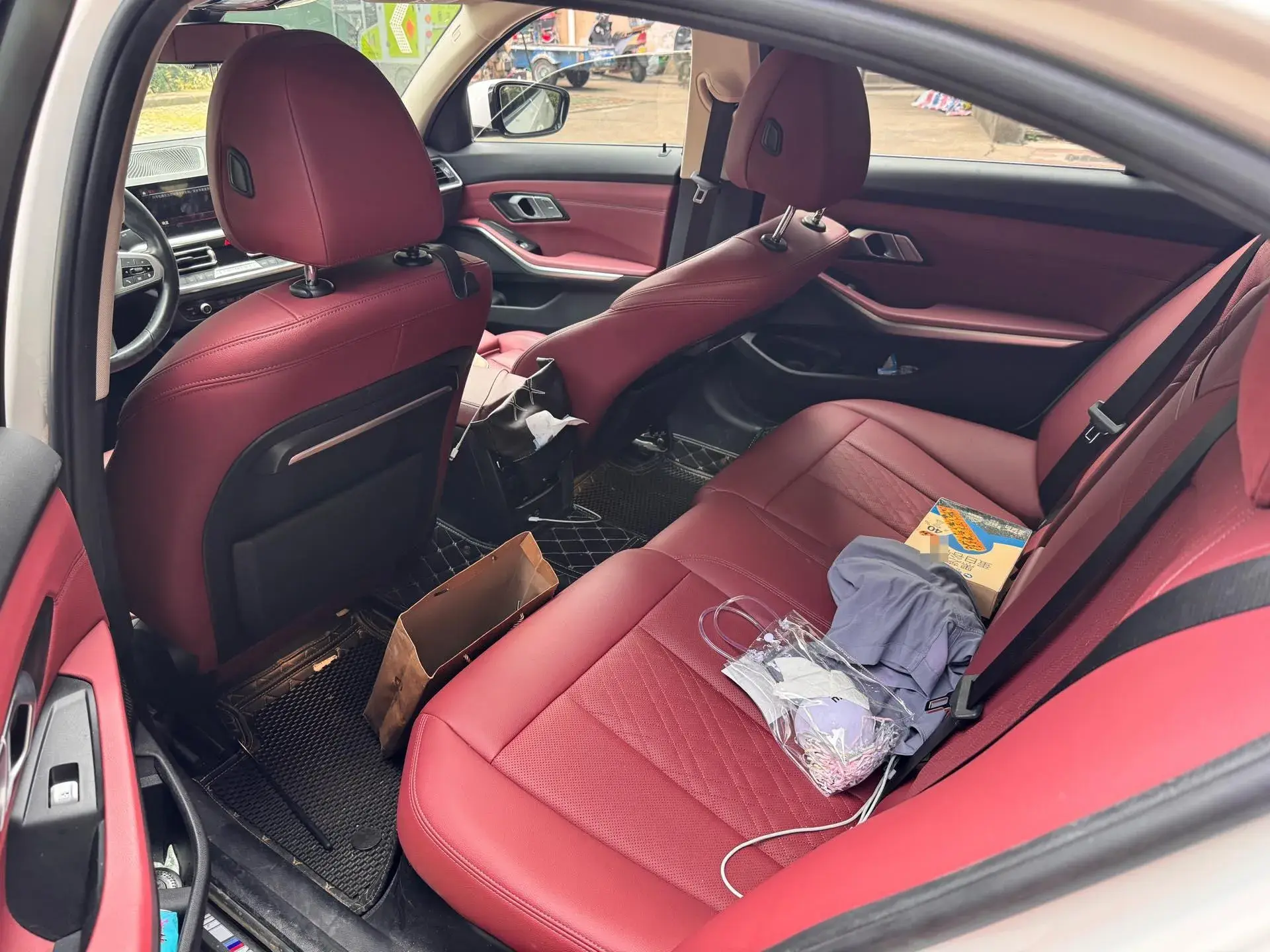 2022 BMW 3 thumbnail 4