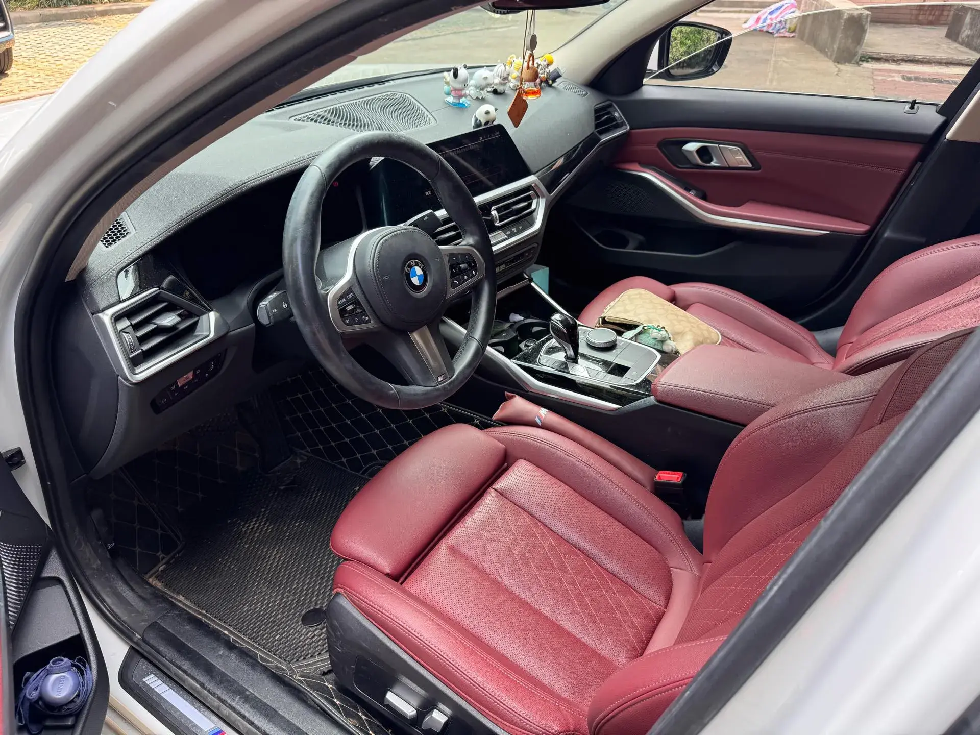 2022 BMW 3 thumbnail 3