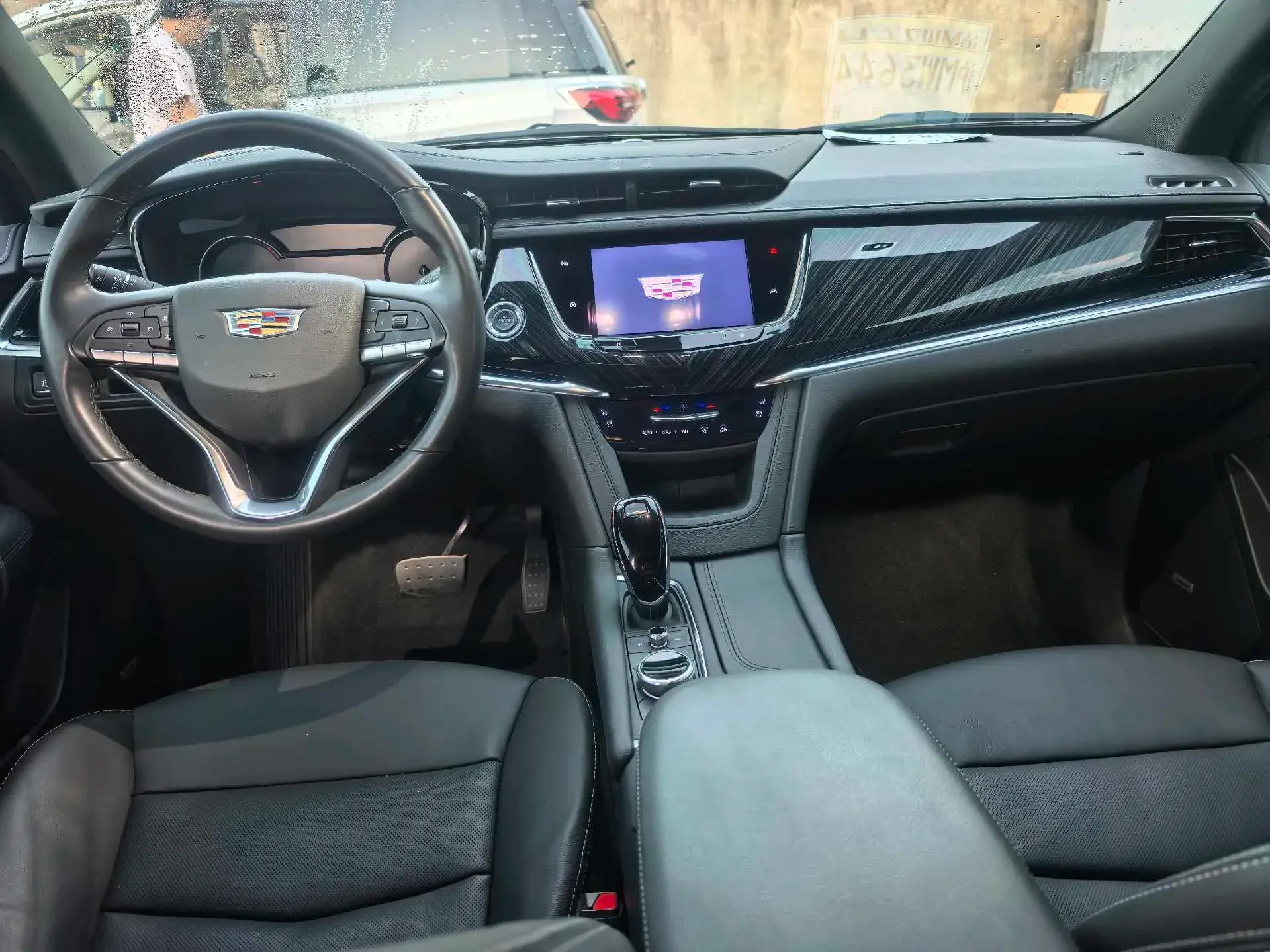 2022 CADILLAC XT6 thumbnail 4