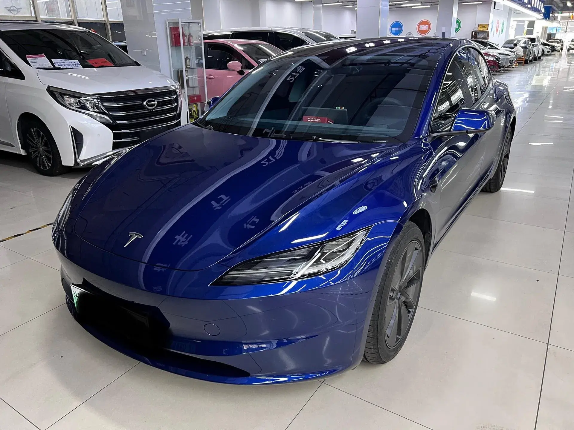 2025 TESLA MODEL view 1