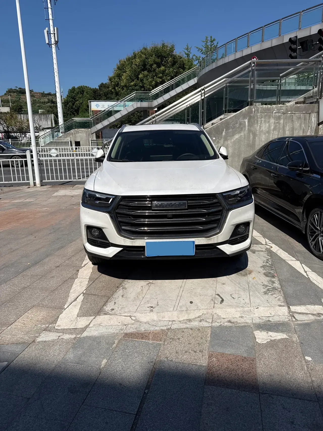 2021 HAVAL H6 thumbnail 2