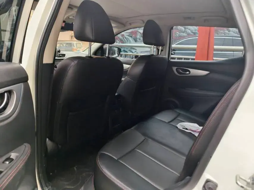 2022 NISSAN QASHQAI thumbnail 3