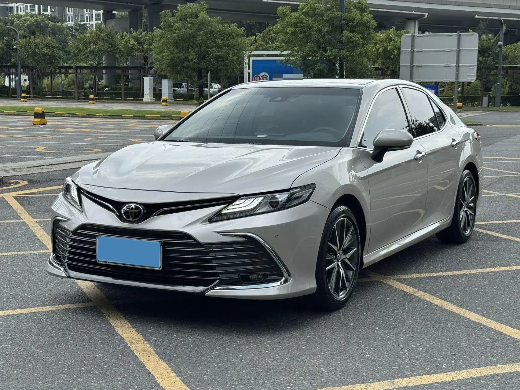 2021 TOYOTA CAMRY view 1