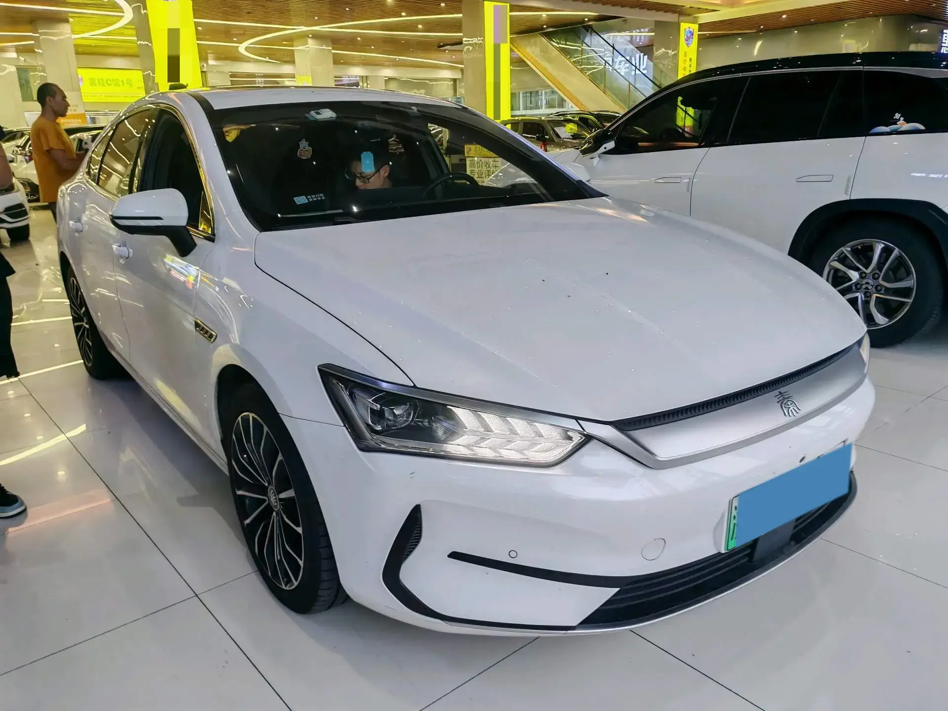 2021 BYD QIN thumbnail 3