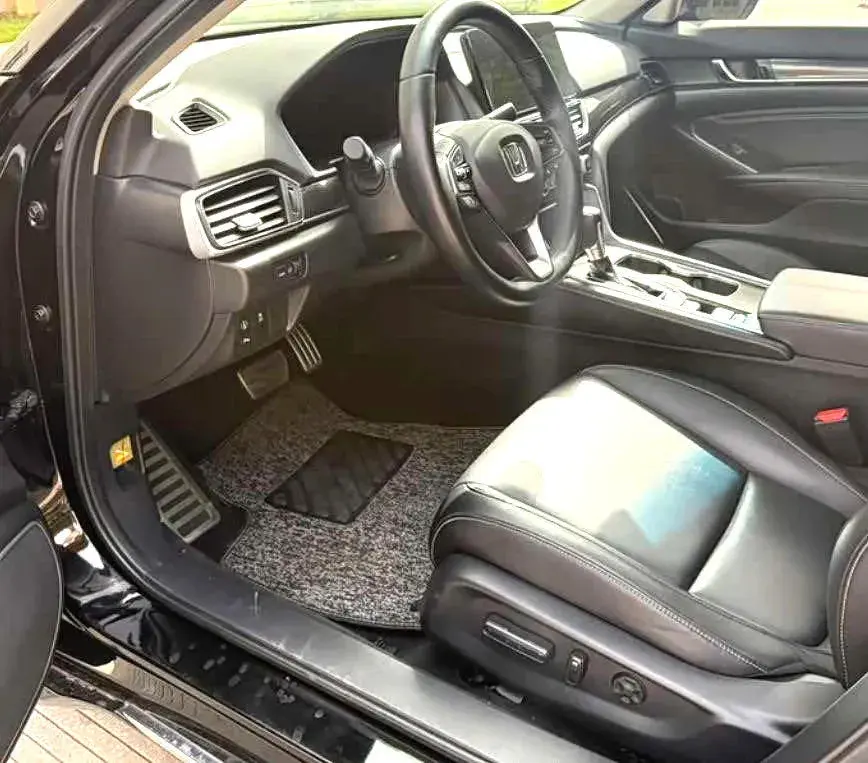 2022 HONDA ACCORD thumbnail 3