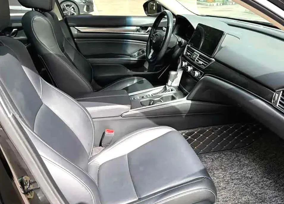 2022 HONDA ACCORD thumbnail 2