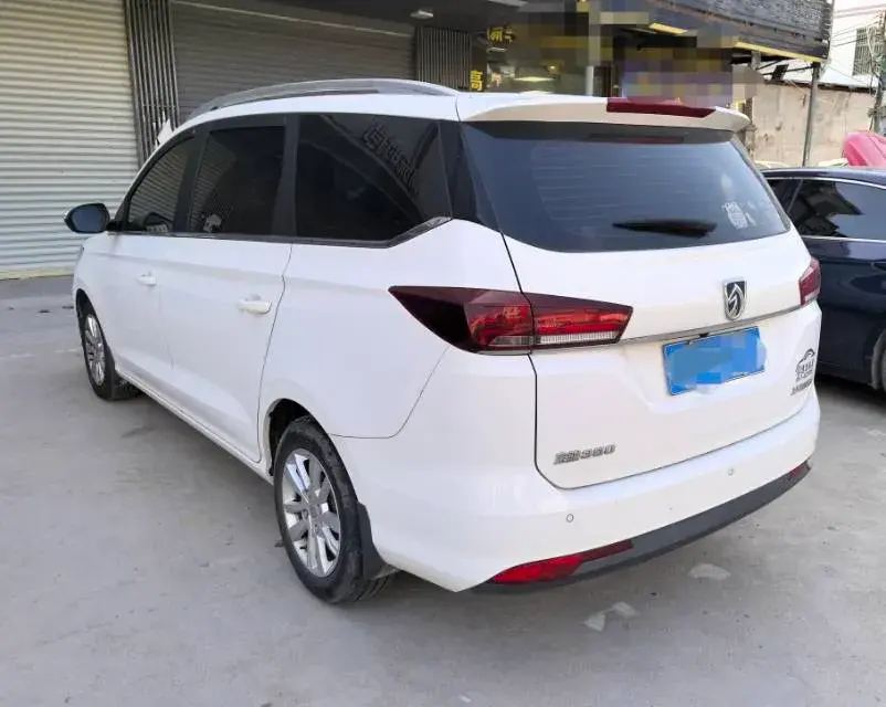 2019 BAOJUN 360 thumbnail 4