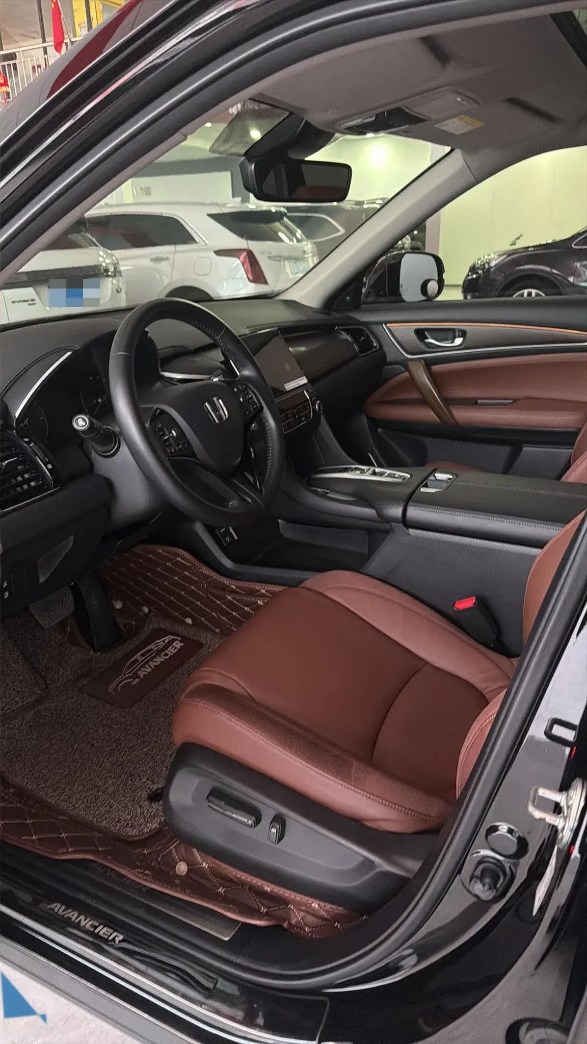 2020 HONDA AVANCIER thumbnail 2