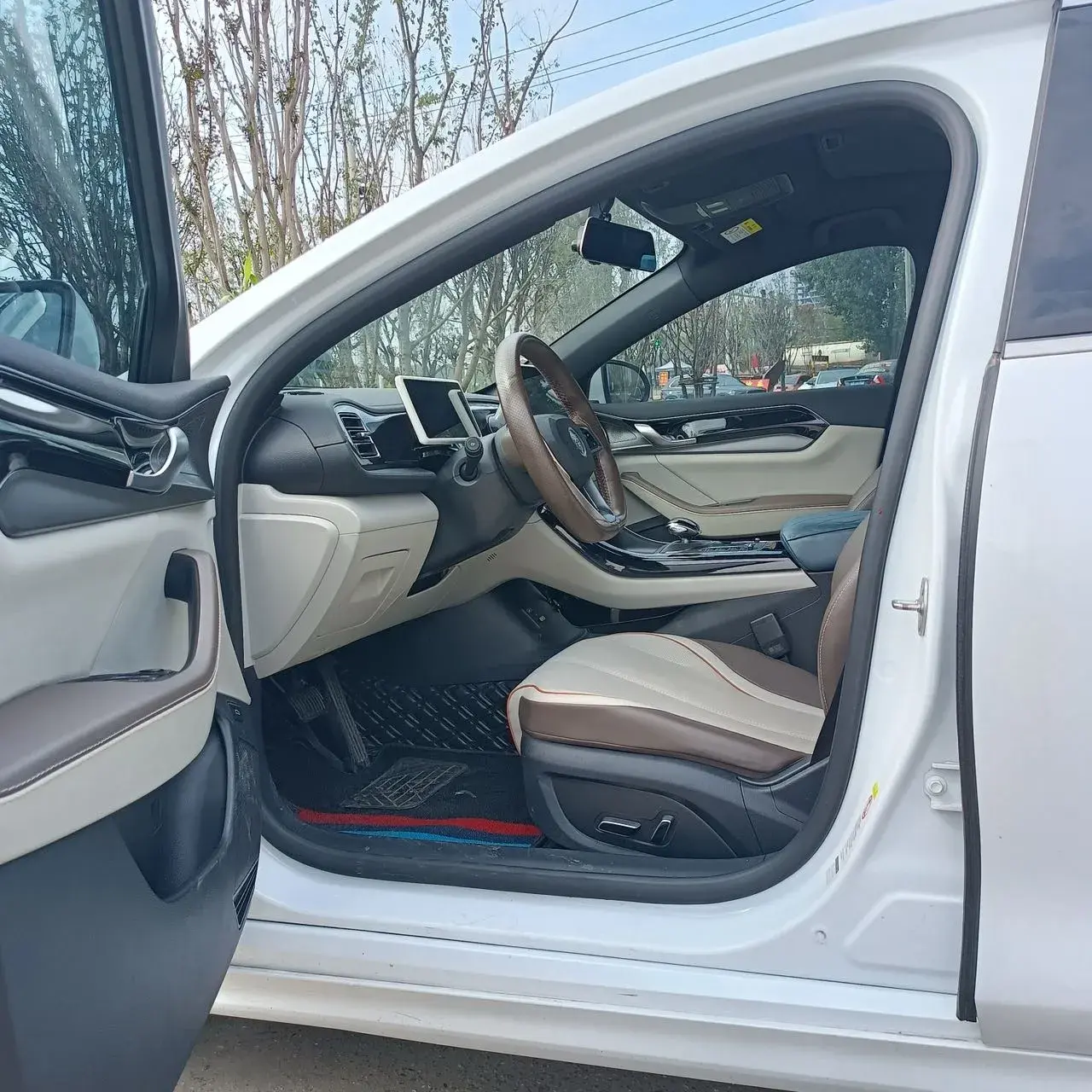 2023 BYD QIN thumbnail 4