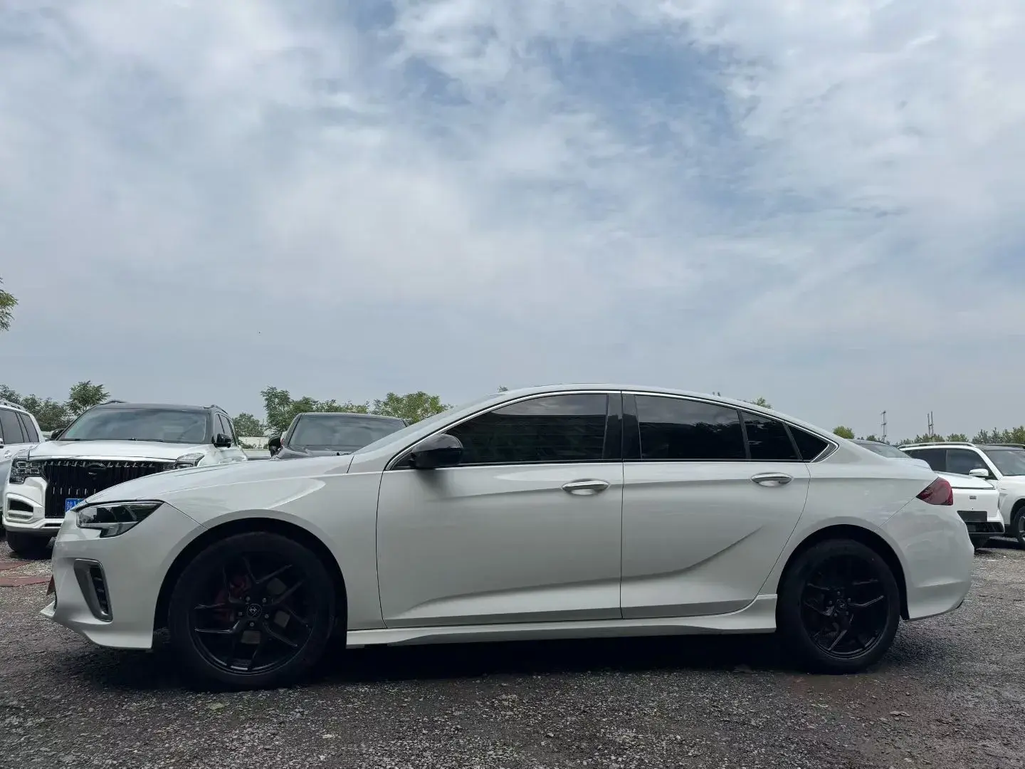 2021 BUICK REGAL thumbnail 3