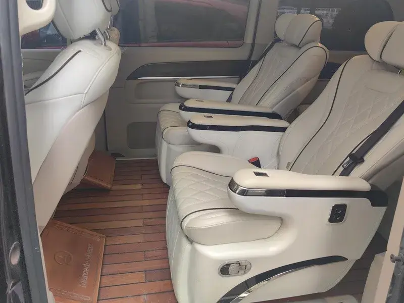 2018 MERCEDES-BENZ V thumbnail 4