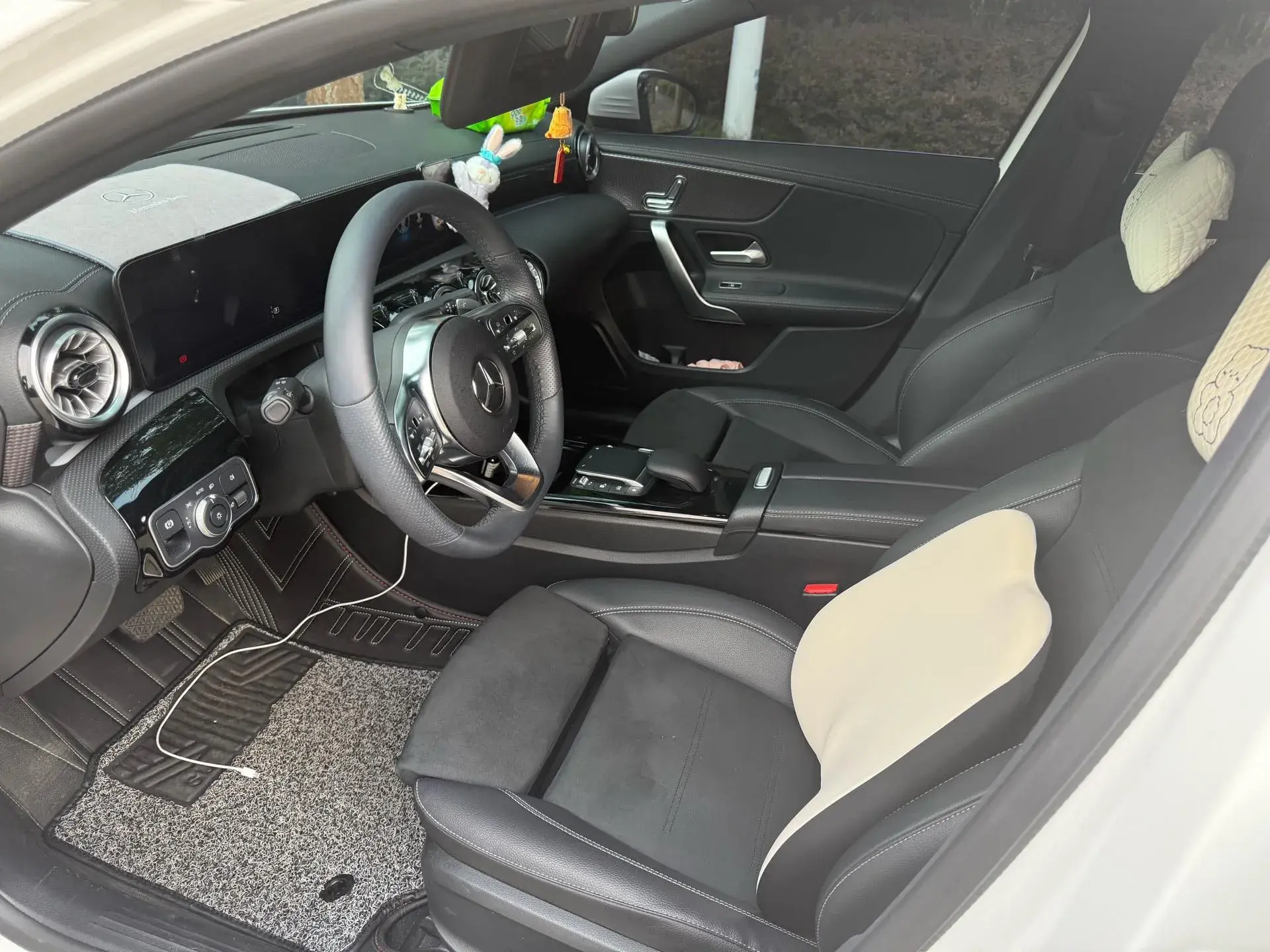 2022 MERCEDES-BENZ A thumbnail 2