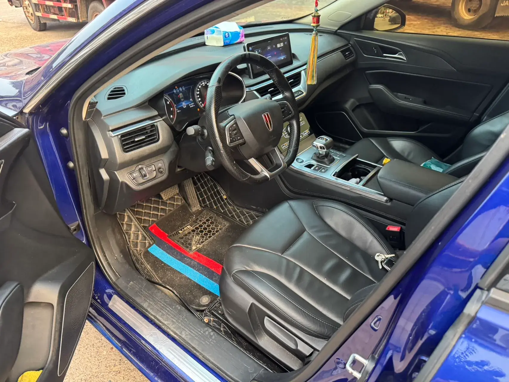 2020 HONGQI H5 thumbnail 4