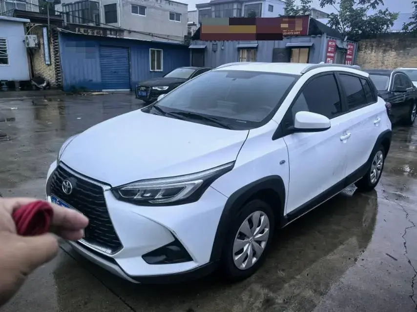 2022 Toyota Yaris L 1.5L 112HP L4 CVT 2022 Toyota Yaris L 1.5L 112HP L4 CVT