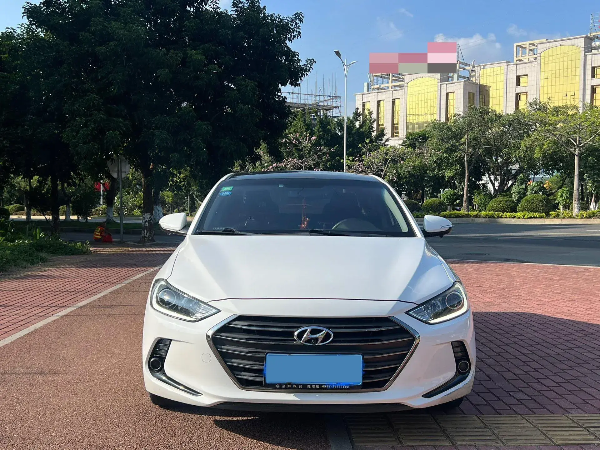 2016 HYUNDAI ELANTRA thumbnail 2