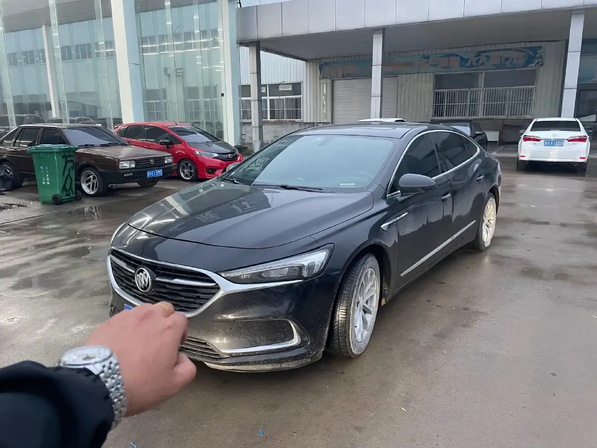 2021 Buick Larcosse 1.5T 169HP L4 9AT