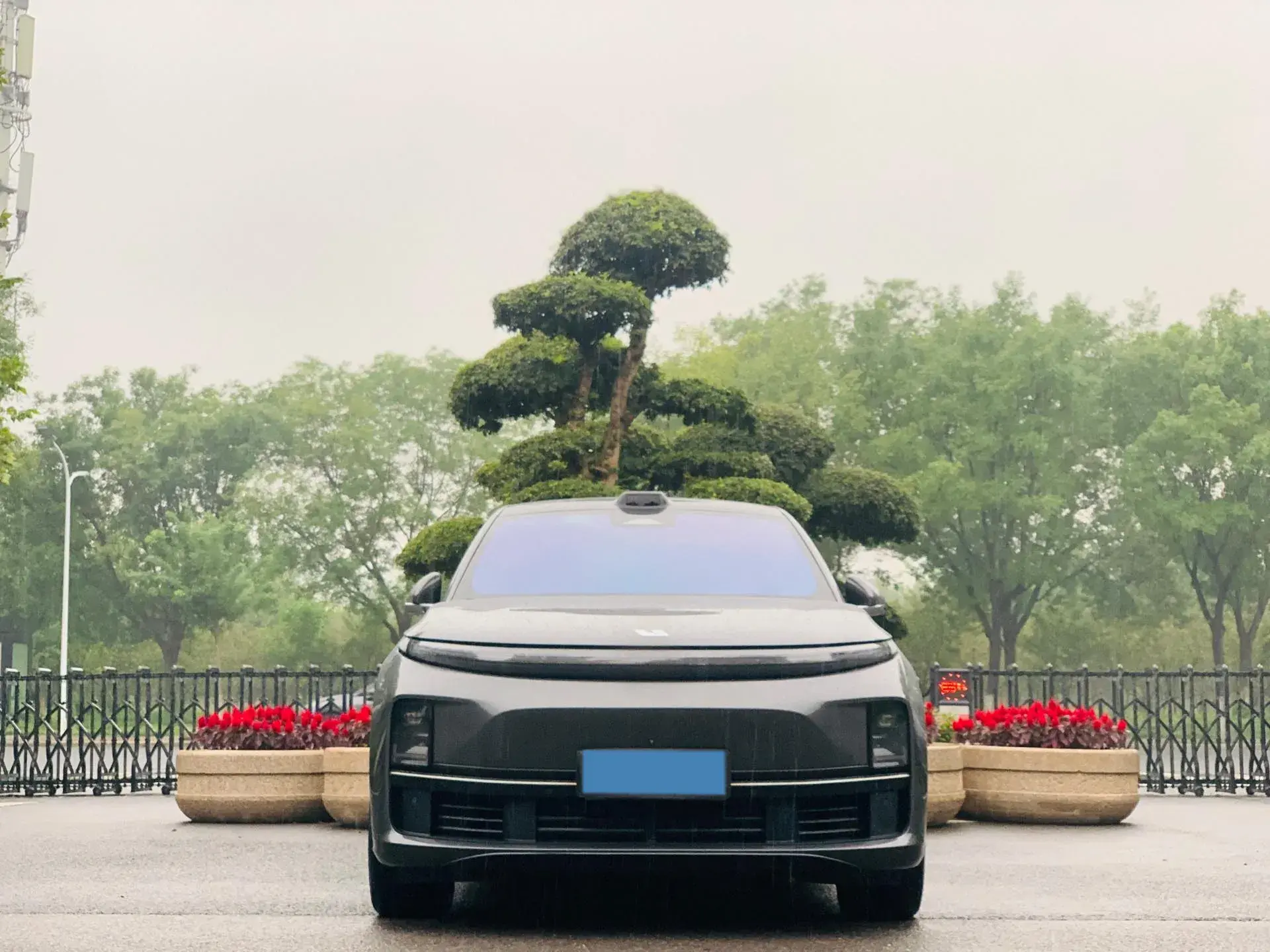 2023 LI L7 thumbnail 2