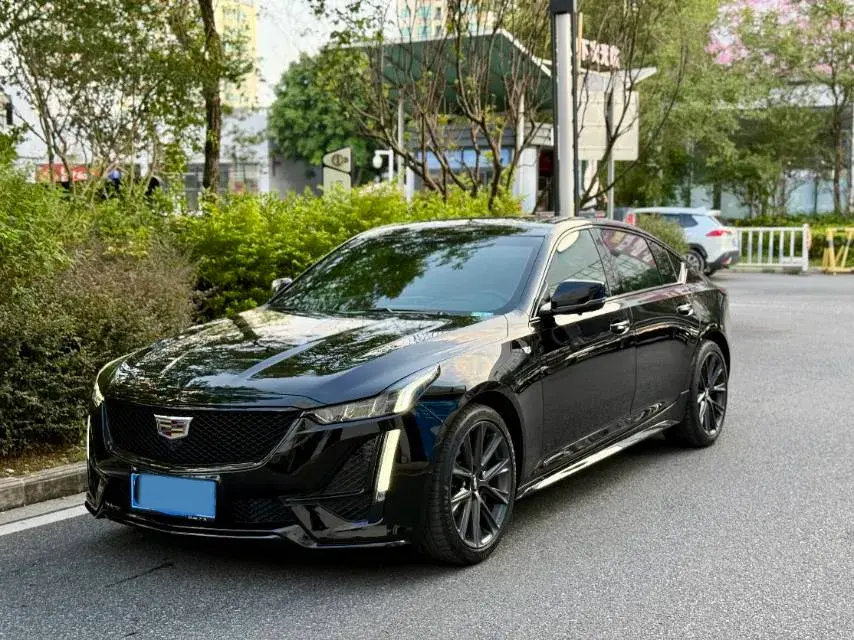 2022 CADILLAC CT5 view 1