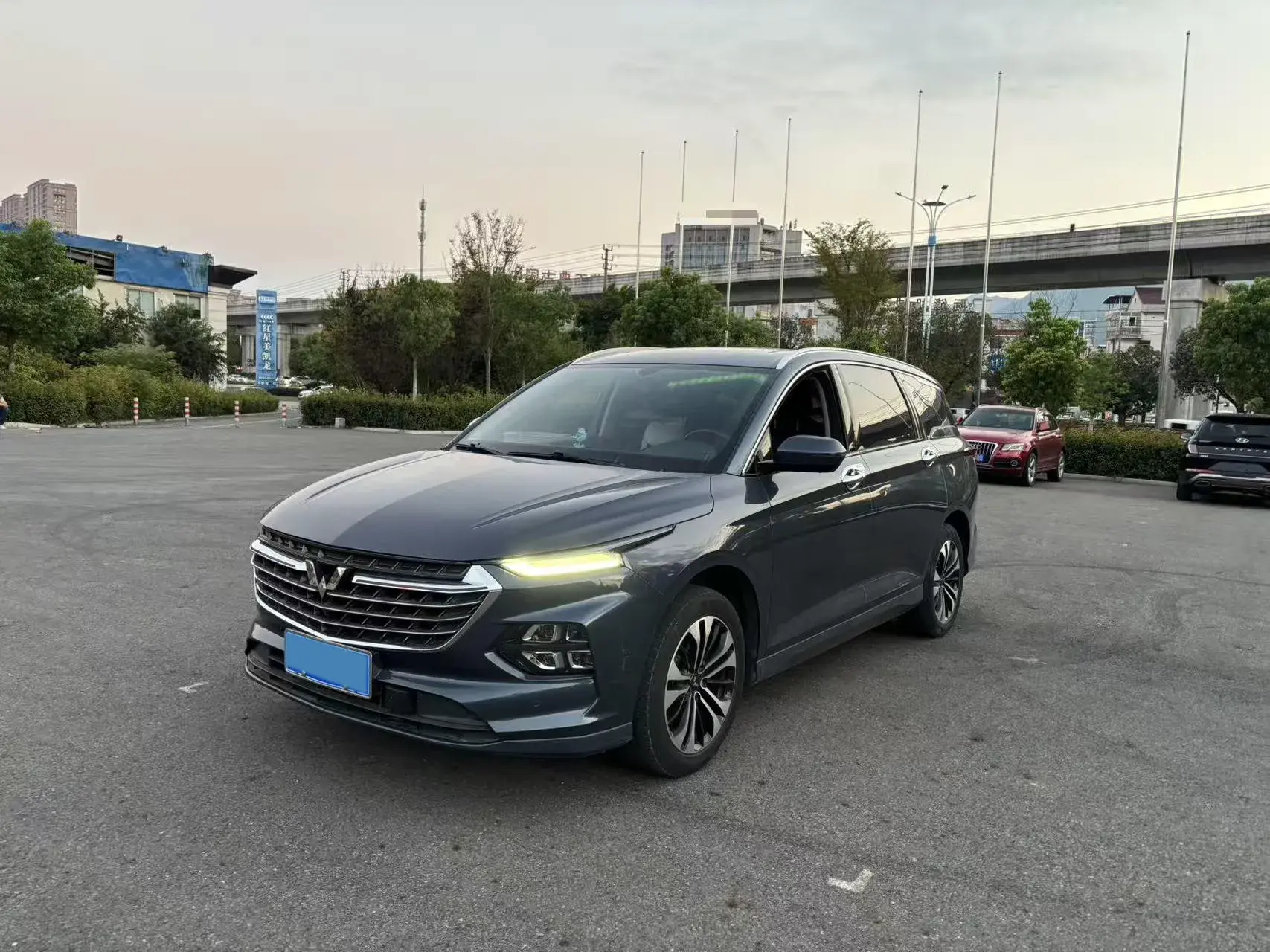 2020 WULING KAIJIE view 1