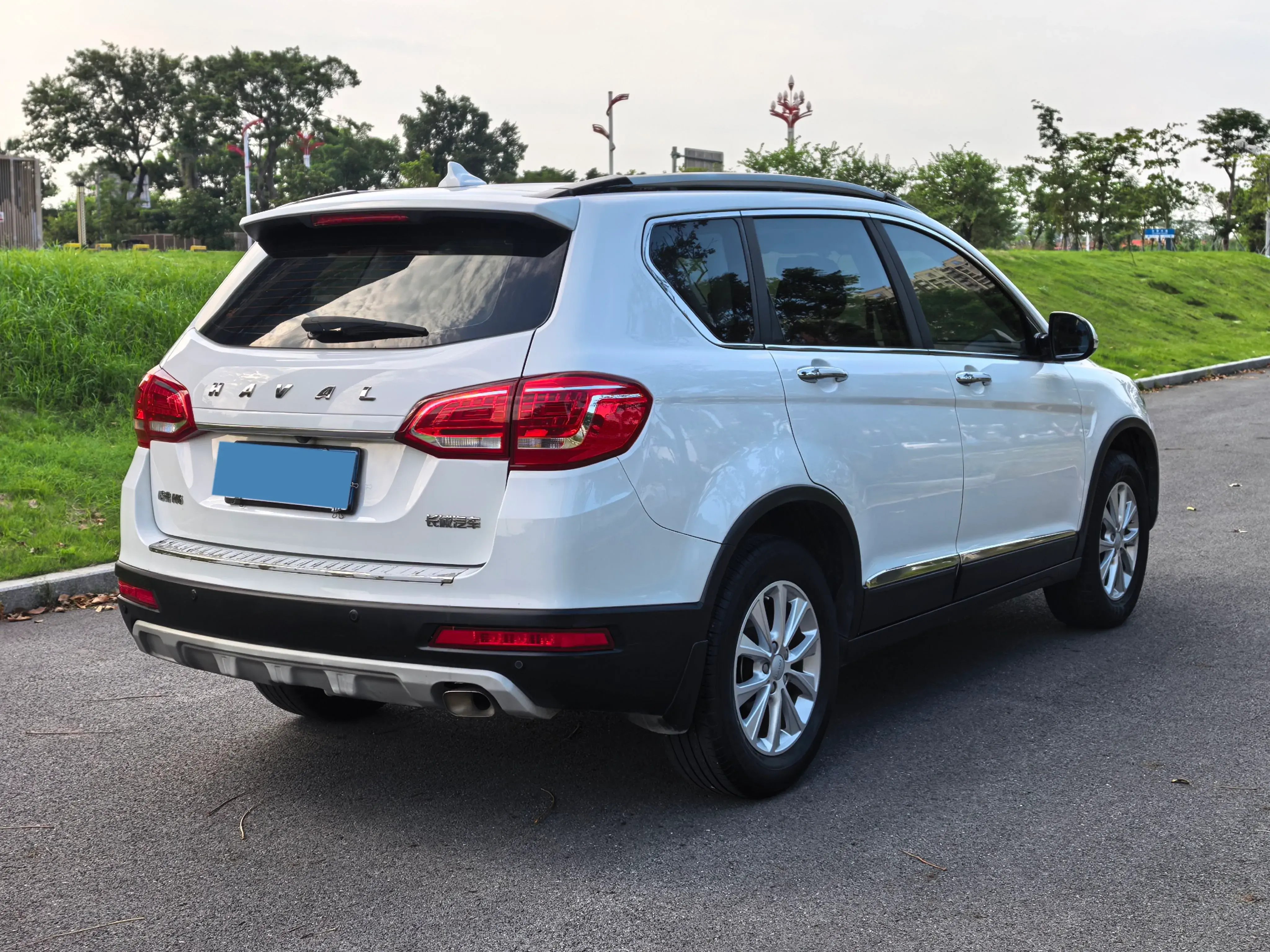 2021 HAVAL H6 thumbnail 4