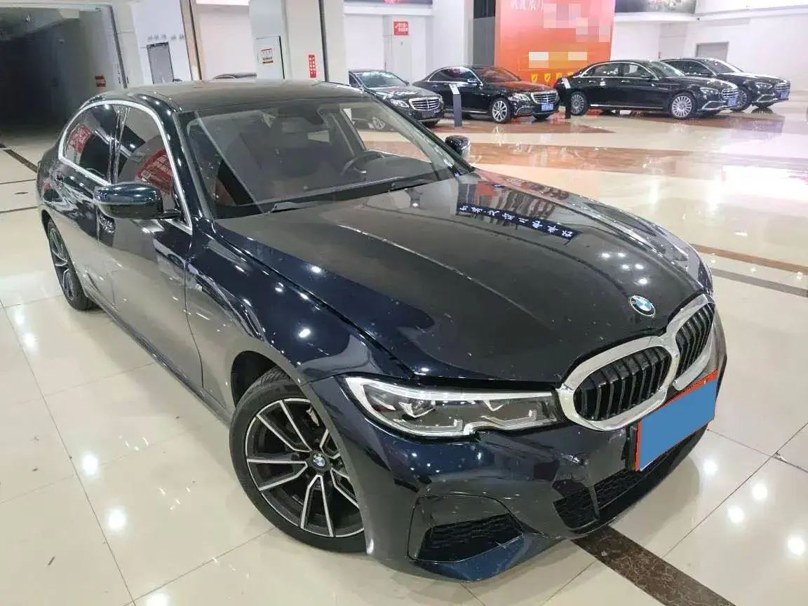 2021 BMW 3 thumbnail 2