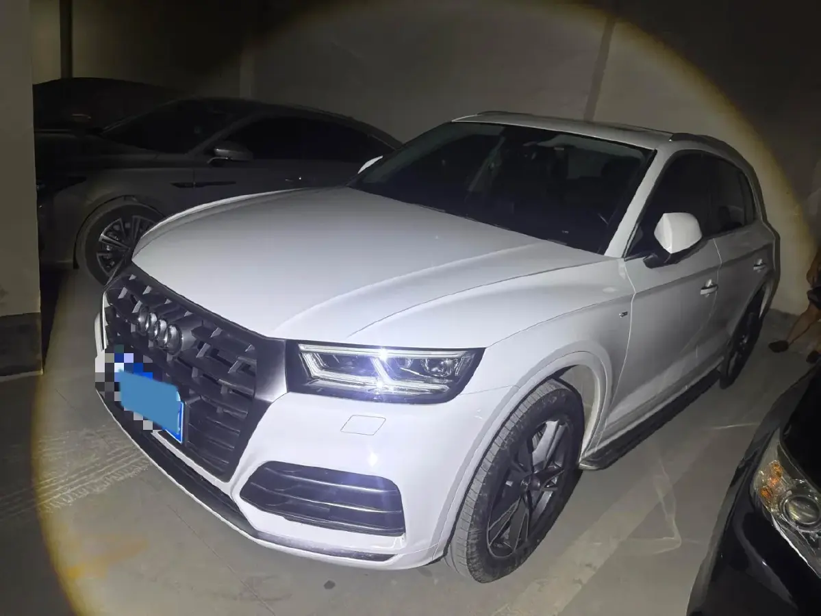 2020 Audi Q5L 2.0T 190HP L4 7DCT