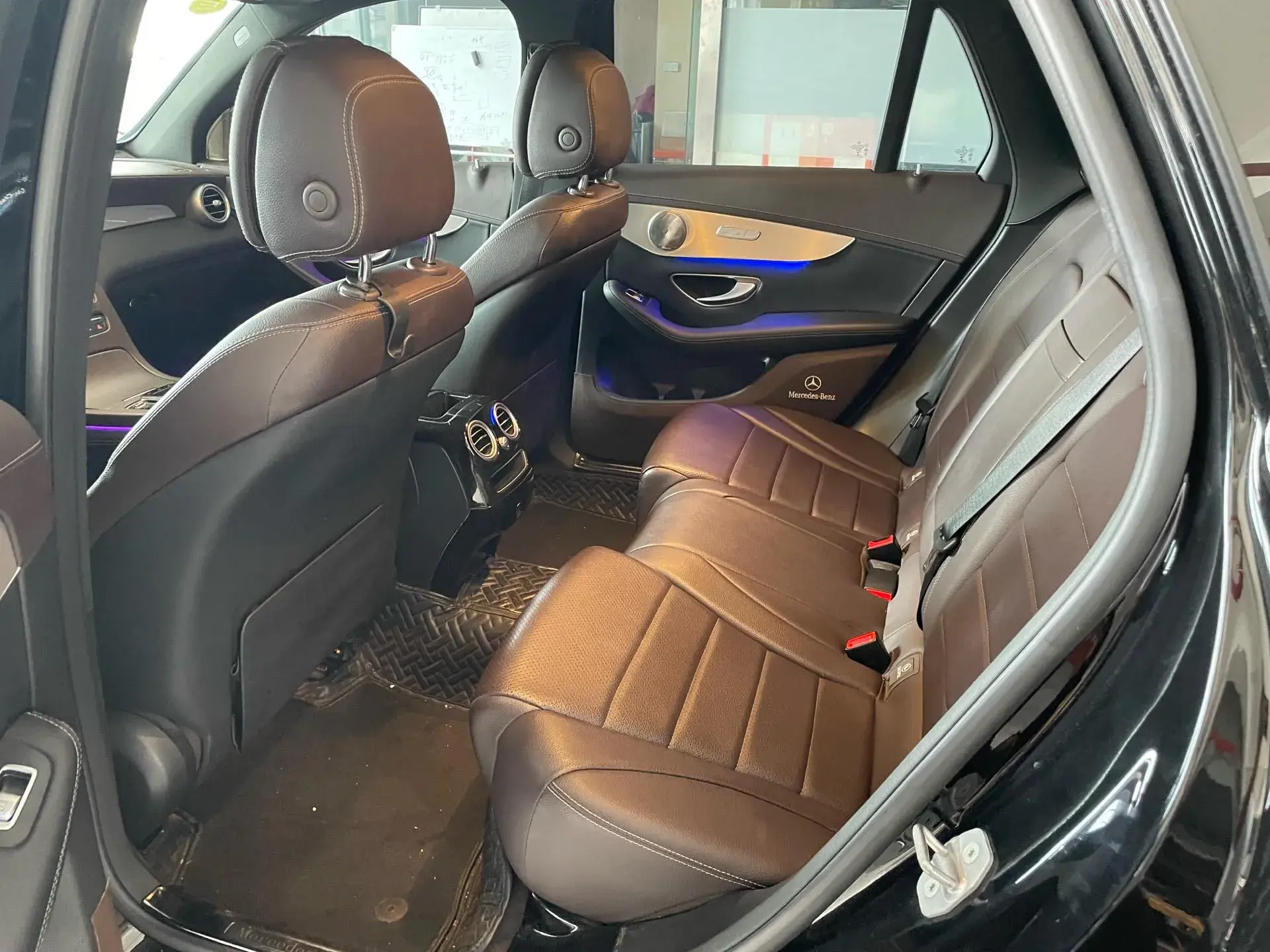 2021 MERCEDES-BENZ GLC thumbnail 4