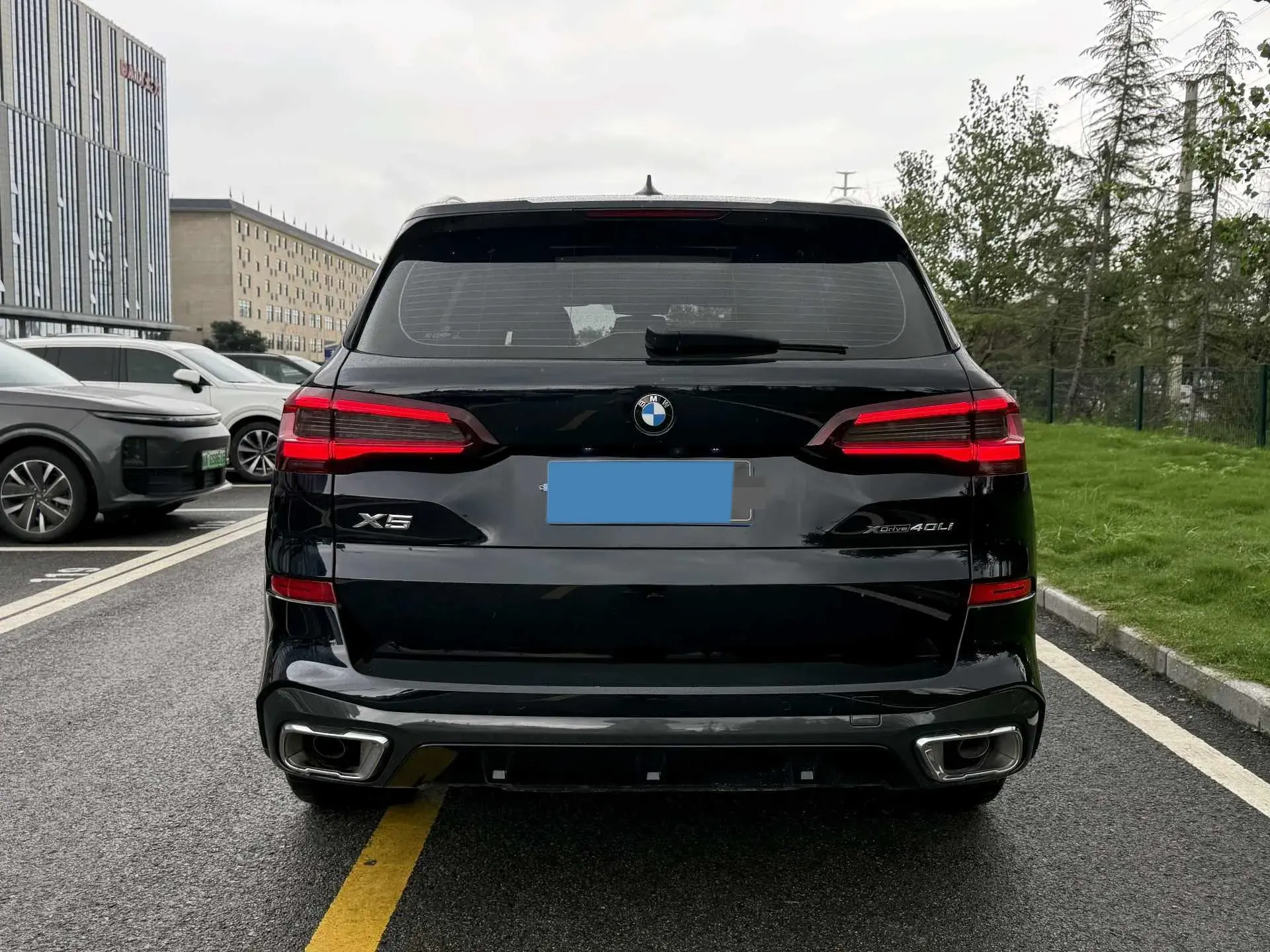 2022 BMW X5 thumbnail 4