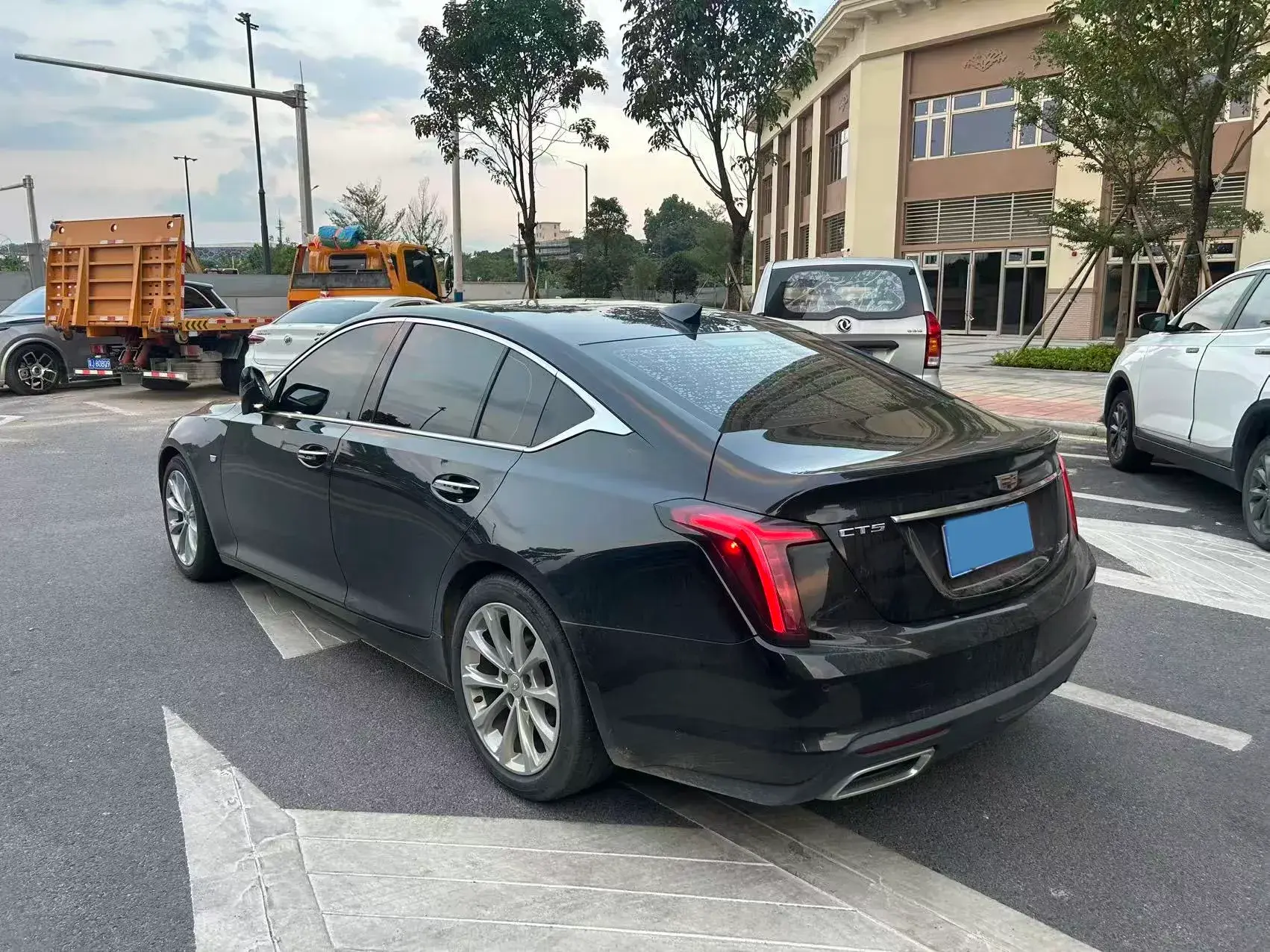 2021 CADILLAC CT5 thumbnail 3