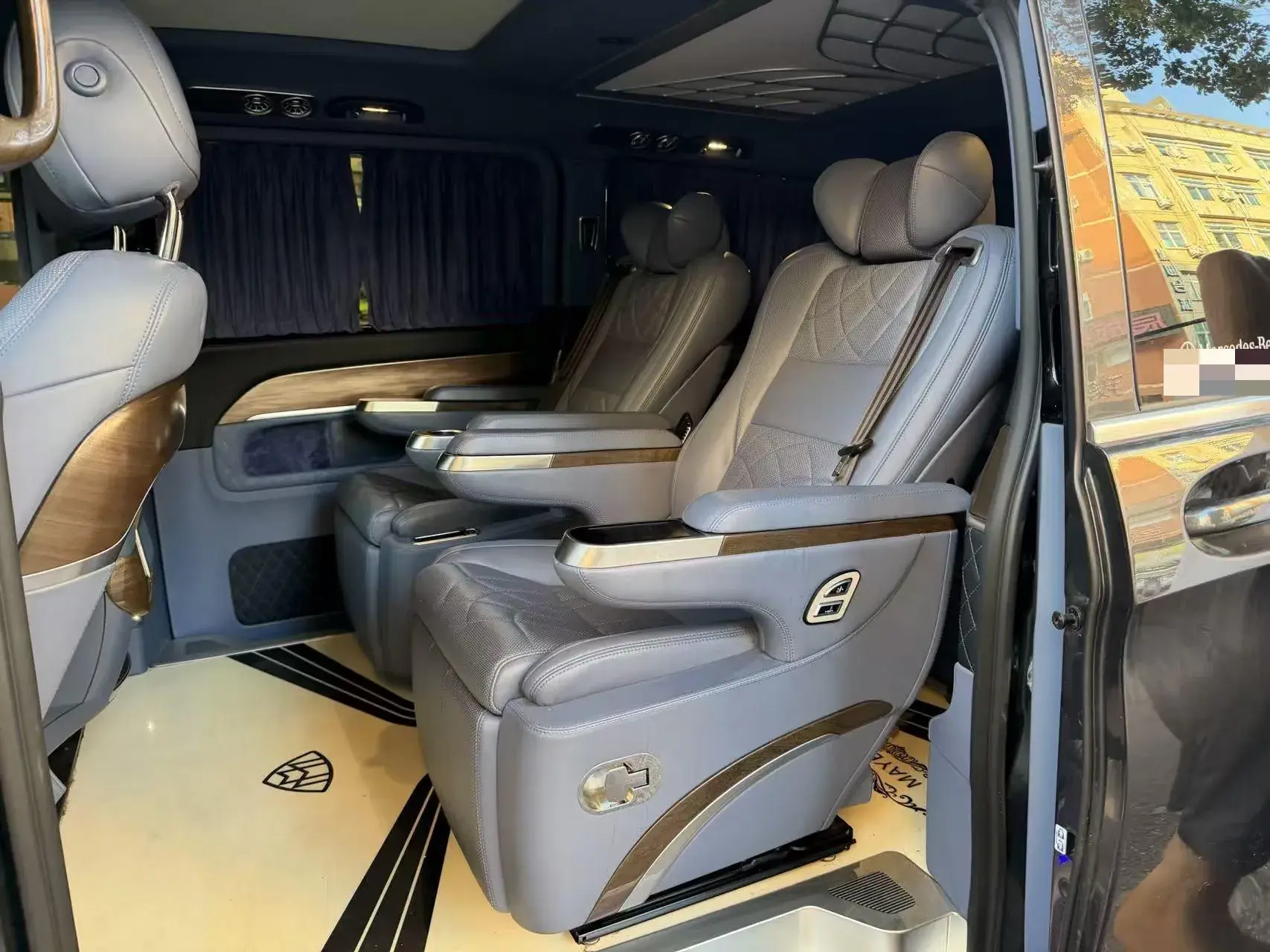 2020 MERCEDES-BENZ V thumbnail 3