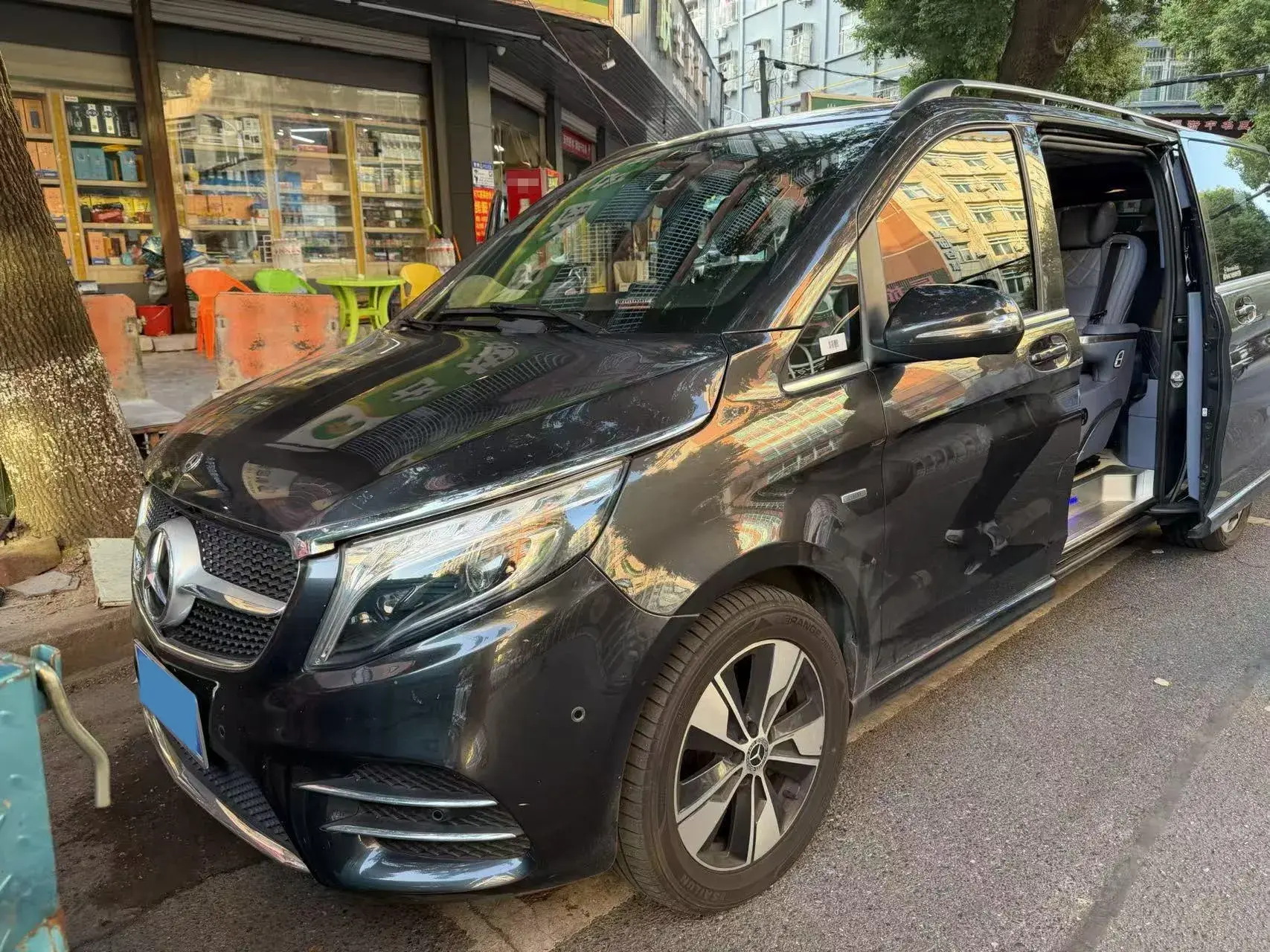 2020 MERCEDES-BENZ V view 1