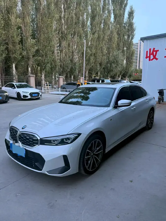 2023 BMW 3 Series 2.0T 184HP L4 8AT