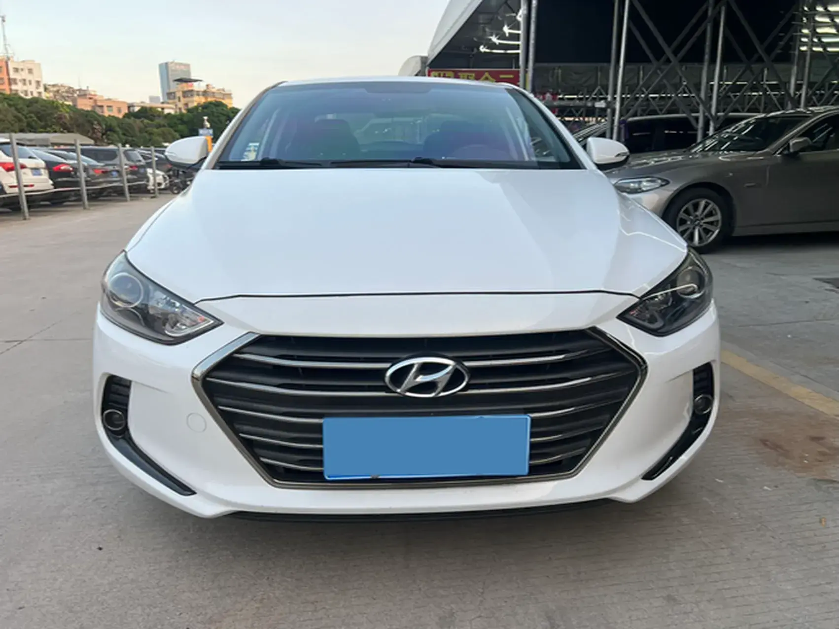 2016 HYUNDAI ELANTRA thumbnail 2