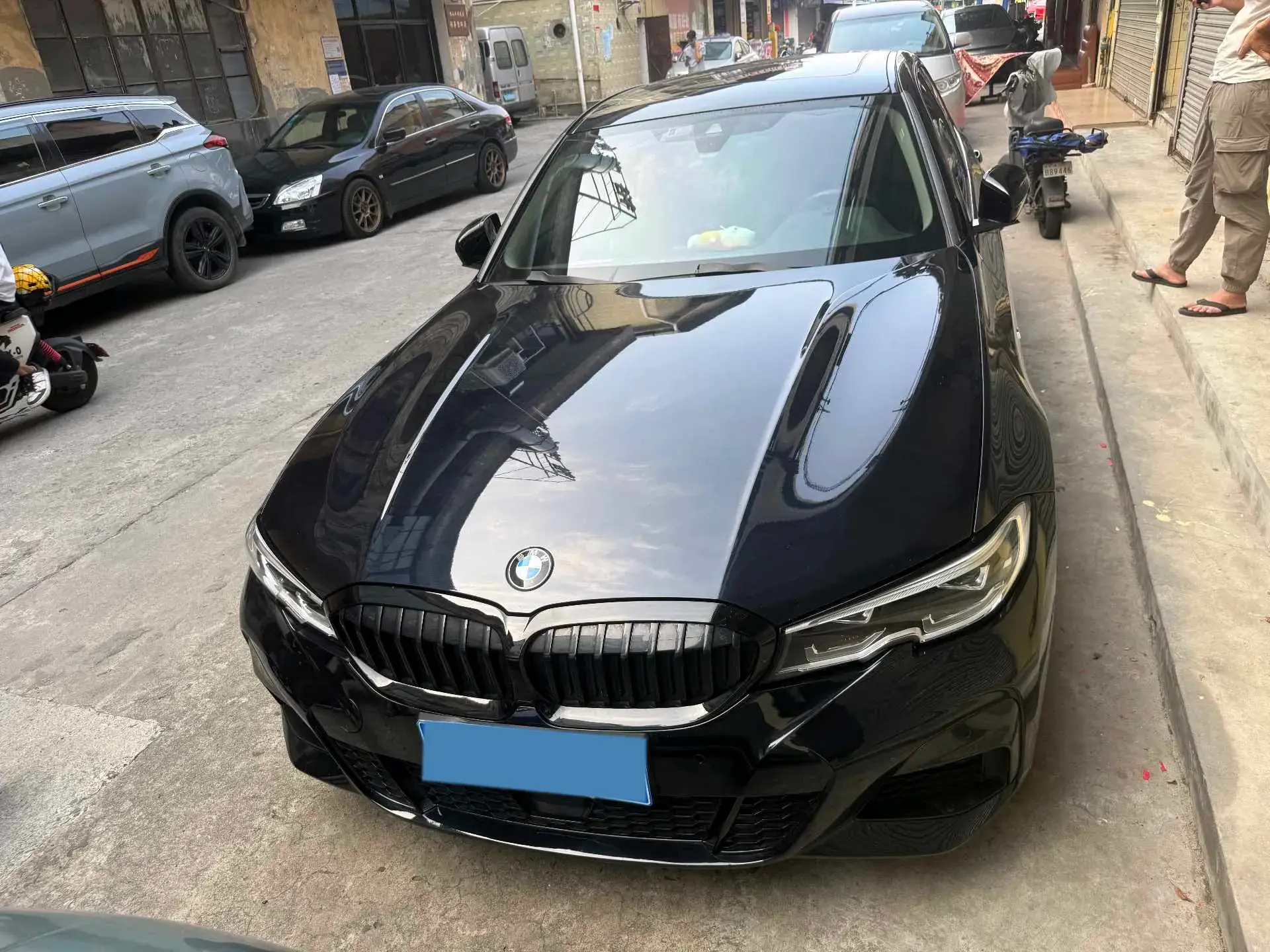 2022 BMW 3 thumbnail 2