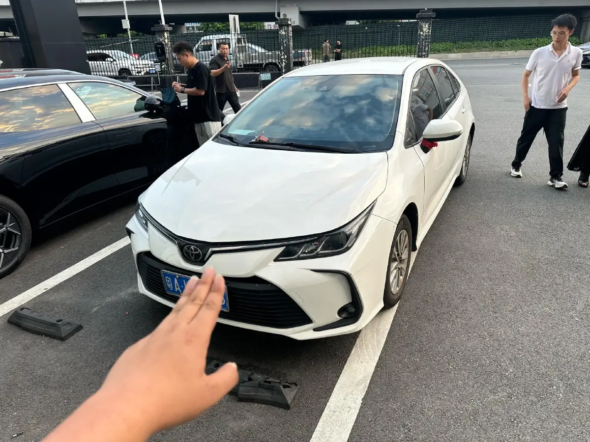 2019 Toyota Corolla 1.2T 116HP L4 CVT