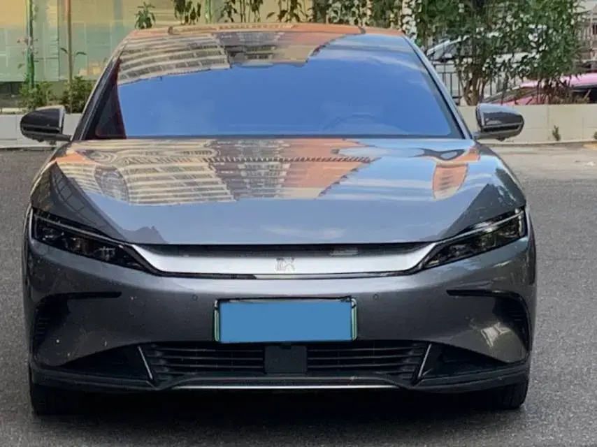 2023 BYD HAN thumbnail 2