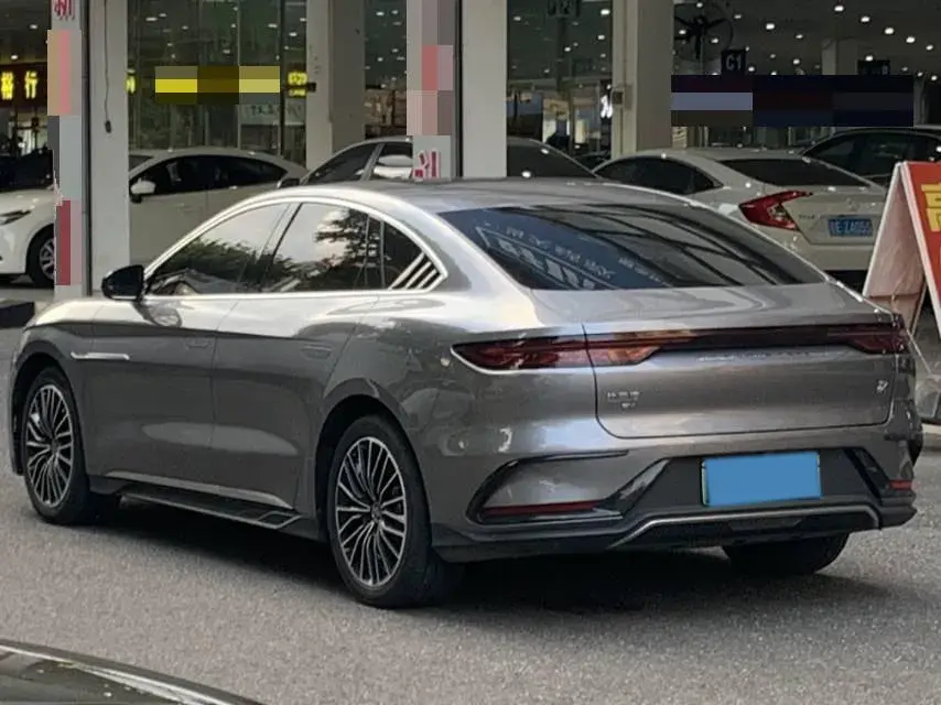 2023 BYD HAN thumbnail 4