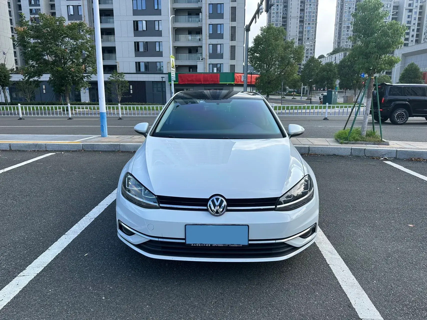 2020 VOLKSWAGEN GOLF thumbnail 2