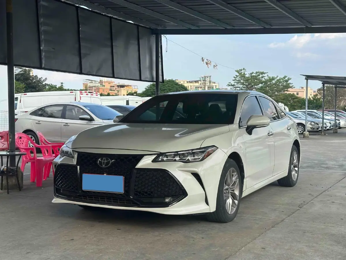 2019 Toyota Avalon 2.0L 178HP L4 CVT