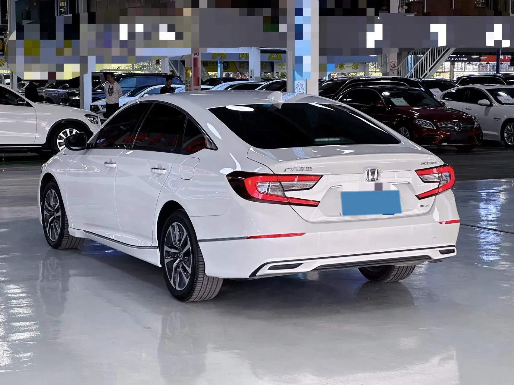 2022 HONDA ACCORD thumbnail 4